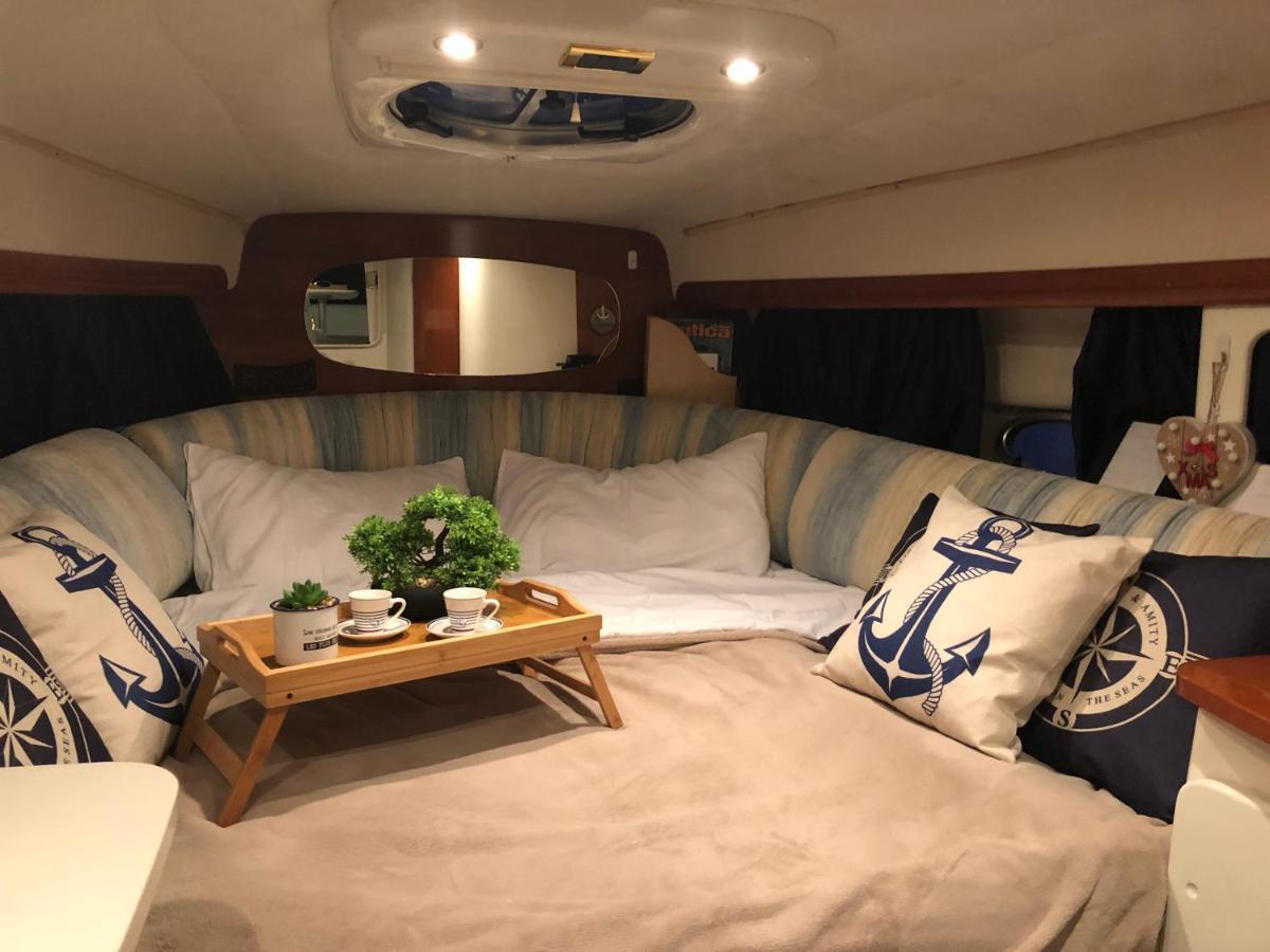 Bea Boat Charter Otel Menton Dış mekan fotoğraf