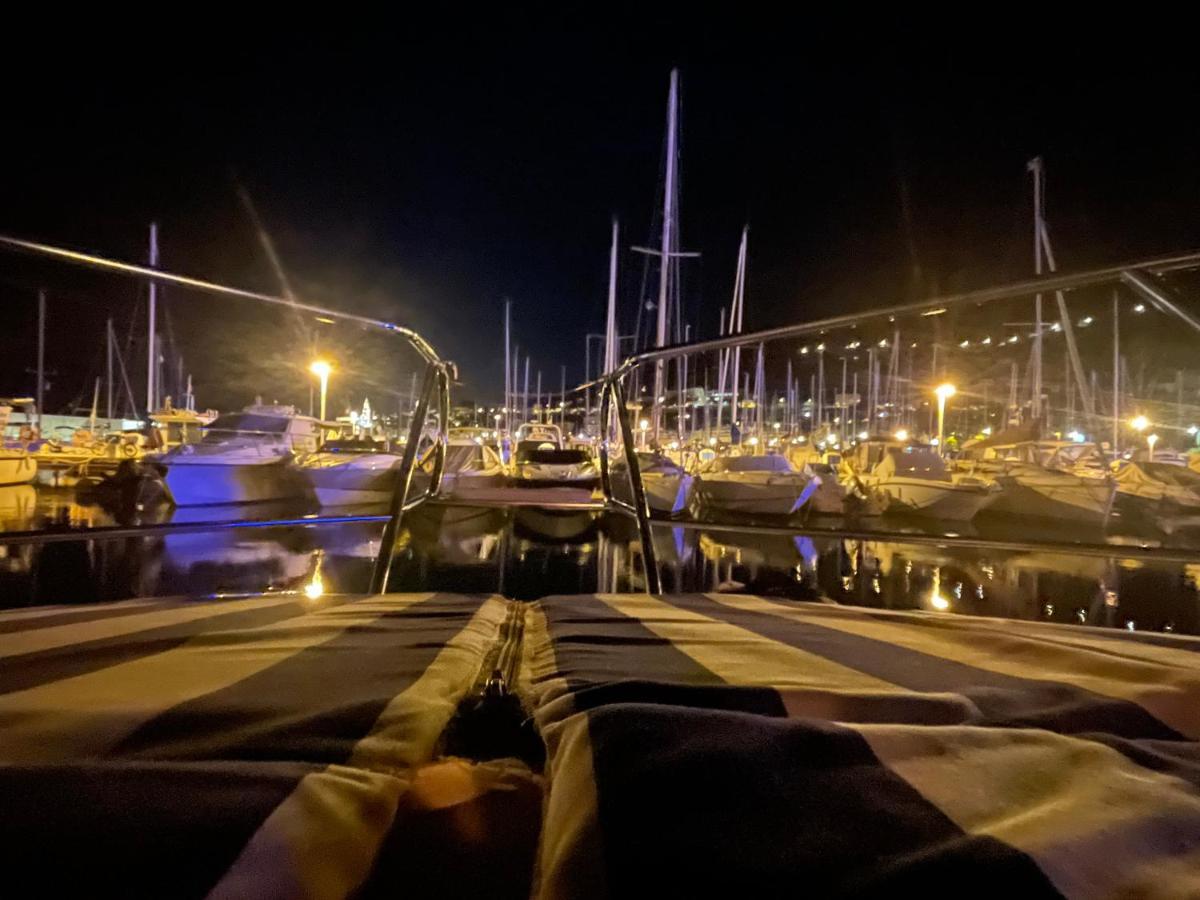 Bea Boat Charter Otel Menton Dış mekan fotoğraf