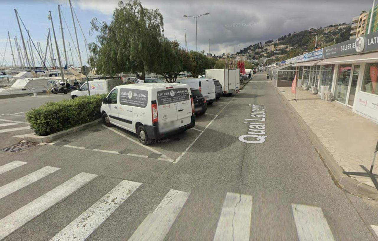 Bea Boat Charter Otel Menton Dış mekan fotoğraf