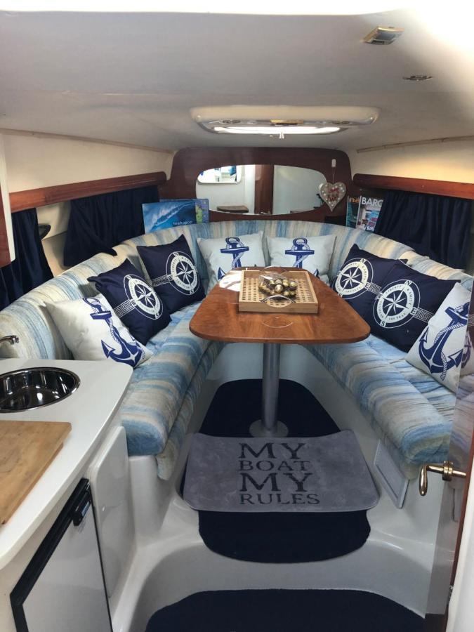 Bea Boat Charter Otel Menton Dış mekan fotoğraf